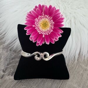 🩷 BRIGHTON Genoa Silver Bangle Bracelet